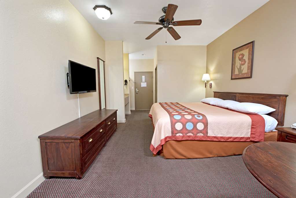 ซูเปอร์ 8 บาย วินด์แฮม เซนต์หลุยส์ แอร์พอร์ต Hotel Woodson Terrace ห้อง รูปภาพ